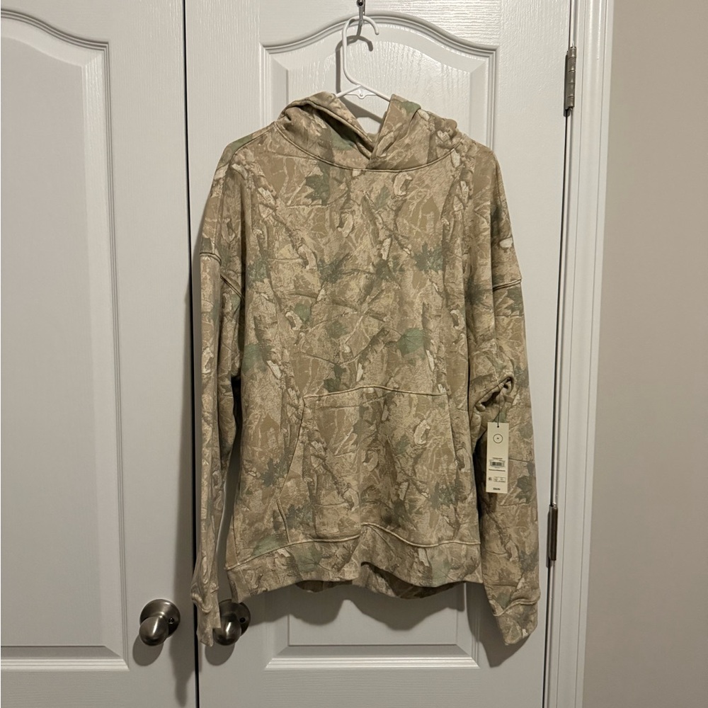 No Boundaries Men's Tan Camouflage Hoodie